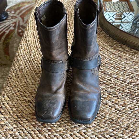 Frye kids boots -youth size 13 - Picture 12 of 15